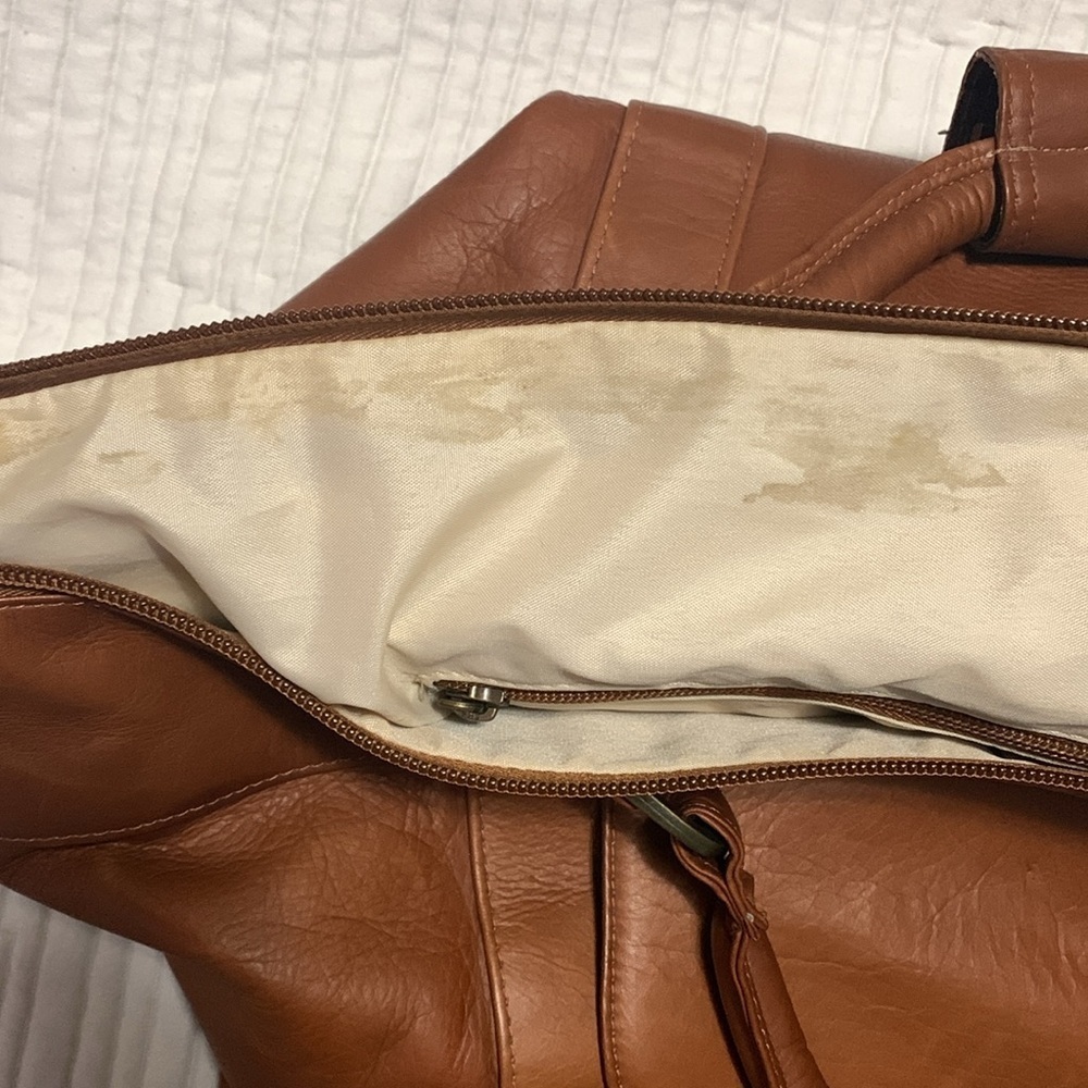 Claire Chase Laramie Leather Saddle Duffel Minimalist Quite Contemporary Travel - Picture 14 of 16